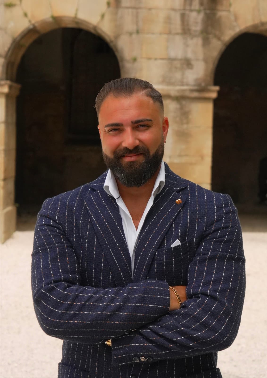 Angelo Ravida — Immobilienberater & Technischer Analyst